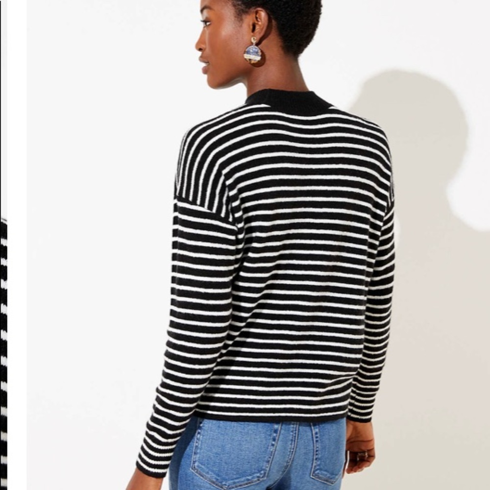 Loft tie hem sweater - Picture 2 of 3